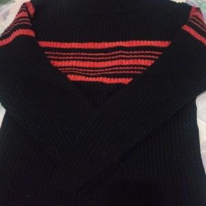 Carolyn Taylor long sleeve sweater